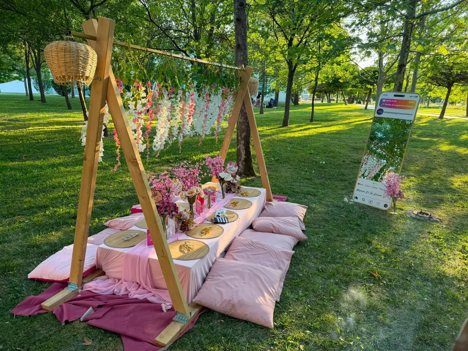 Açık alanda Bride to Be kutlama düzeni
